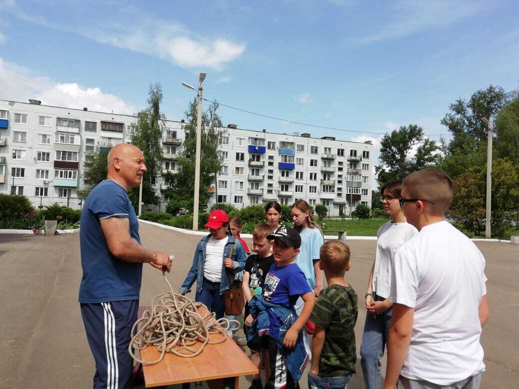 Школьный лагерь.
